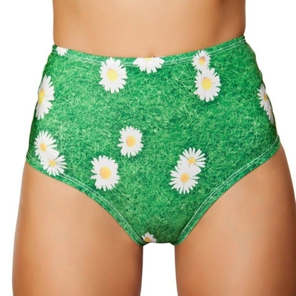 J. Valentine Daisy and Green Grass Booty Shorts - Picture 7 of 7